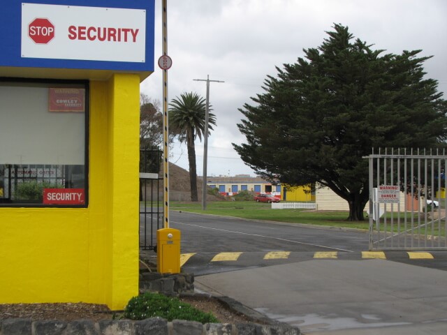 Automatic Boom gates installation services Melbourne - Boswen