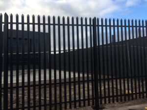 Palisade fence